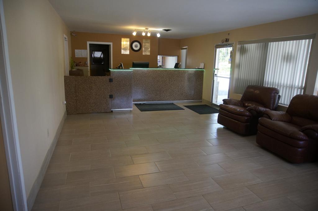 Budget Inn Malvern المظهر الخارجي الصورة