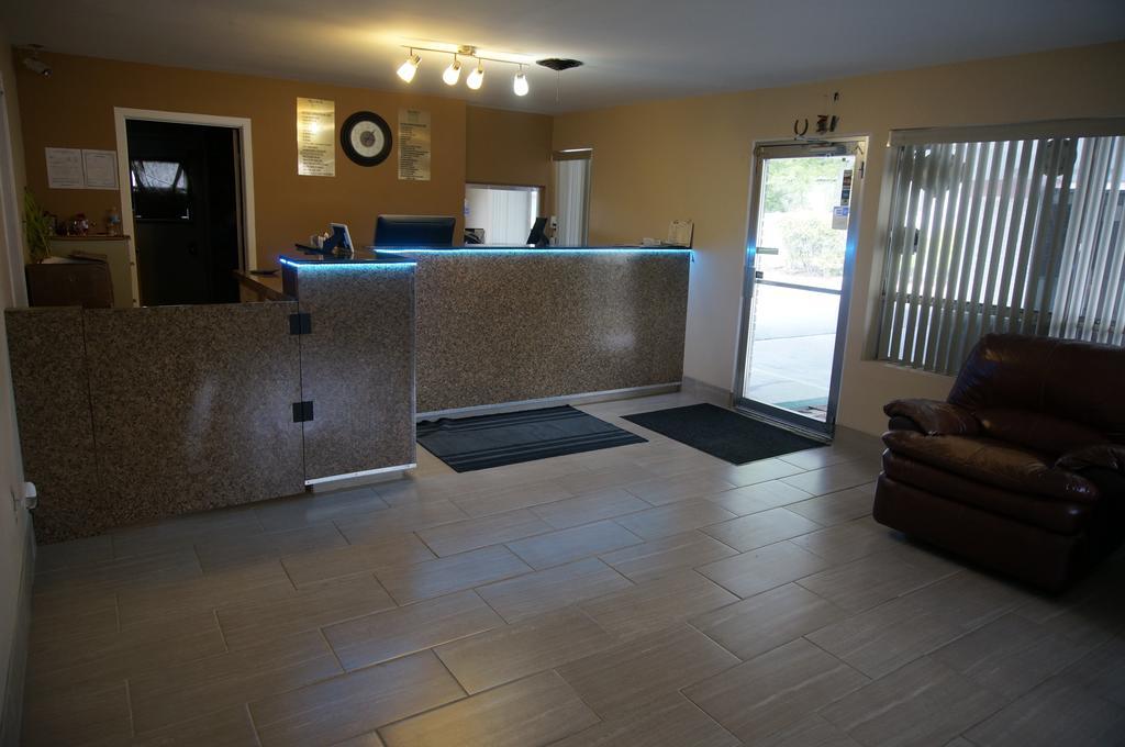 Budget Inn Malvern المظهر الخارجي الصورة